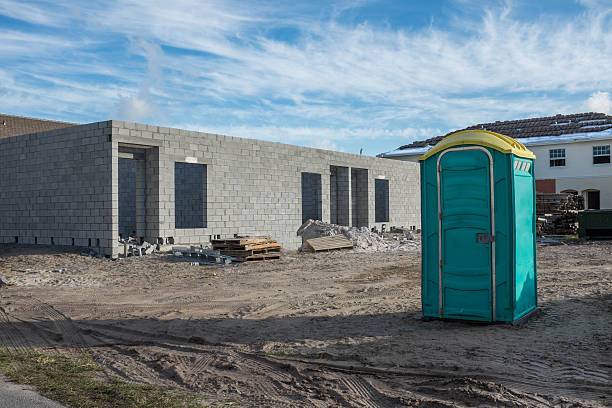 Best Porta potty delivery and setup  in North Randall, OH